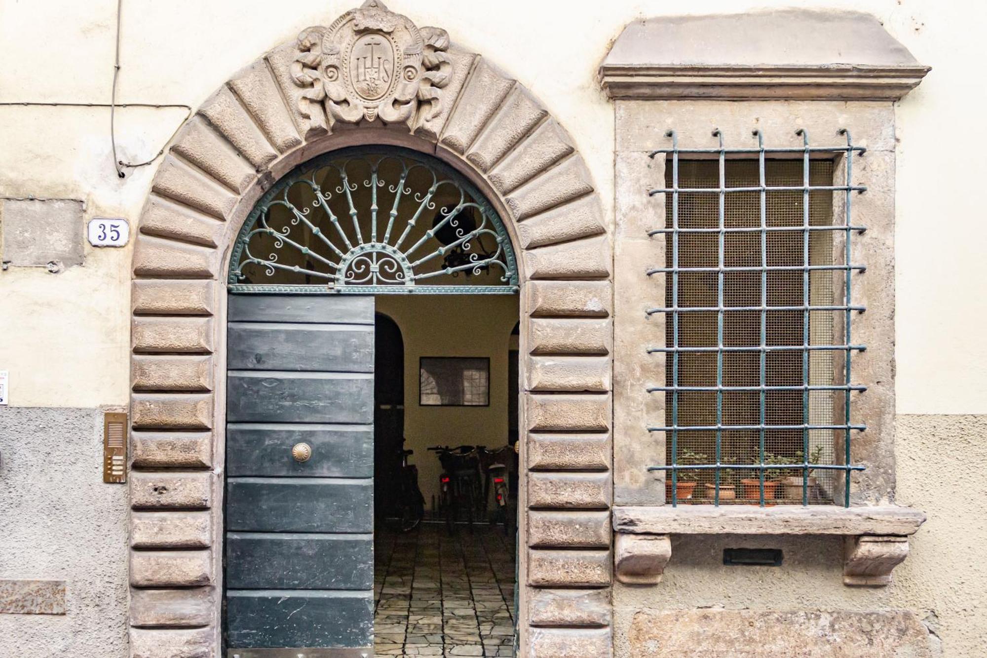 Appartamento San Paolino - Affitti Brevi Italia Lucca Ngoại thất bức ảnh